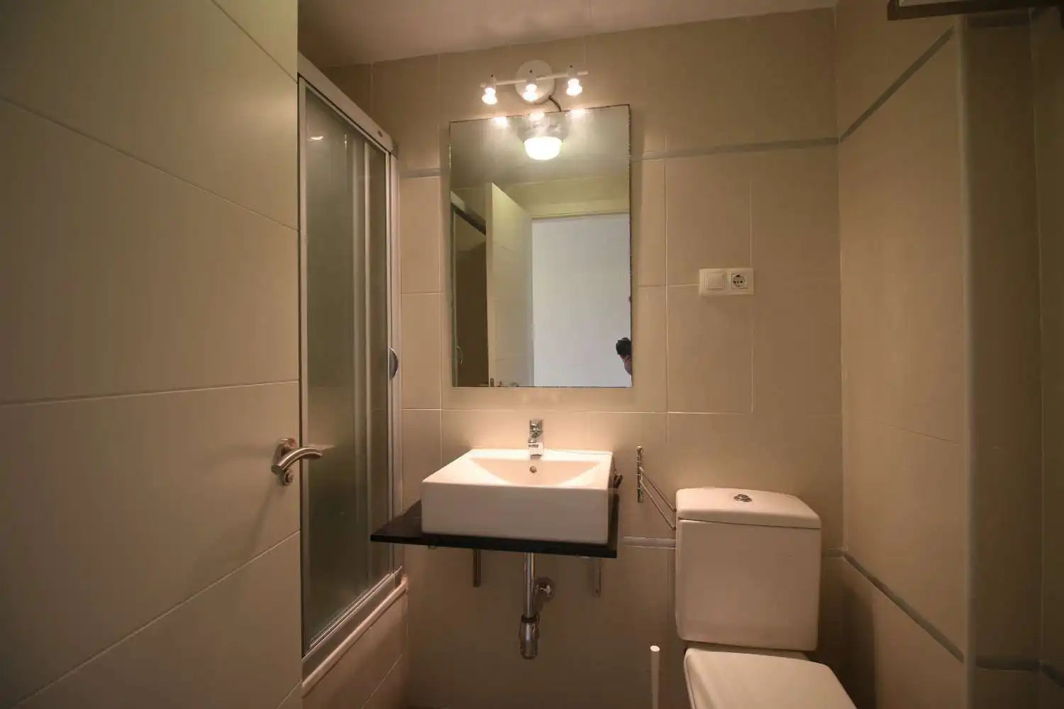 Baño de Piso en venta en Cuevas del Almanzora con Aire acondicionado, Terraza y Piscina