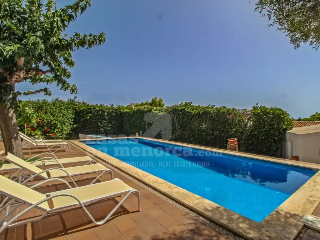 Piscina de Casa o xalet en venda en Es Castell amb Aire condicionat, Calefacció i Jardí privat