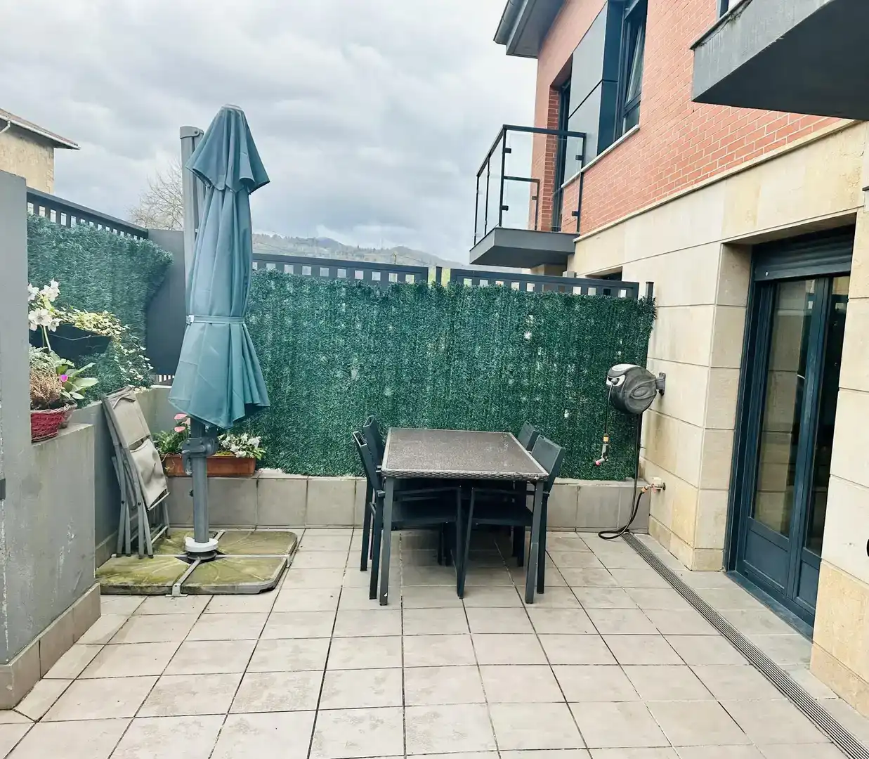 Terrassa de Casa adosada en venda en Galdakao amb Balcó