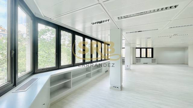 Oficina en Alquiler en Plaça de Francesc Macià, 5 en Sant Gervasi- Galvany