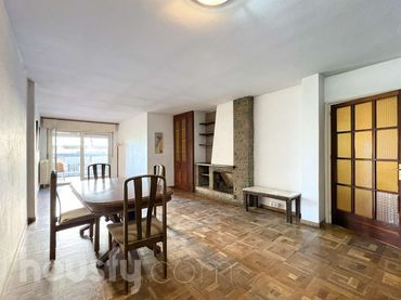 Wohnung mit Balkon zum Verkauf in Calle Barcelona .