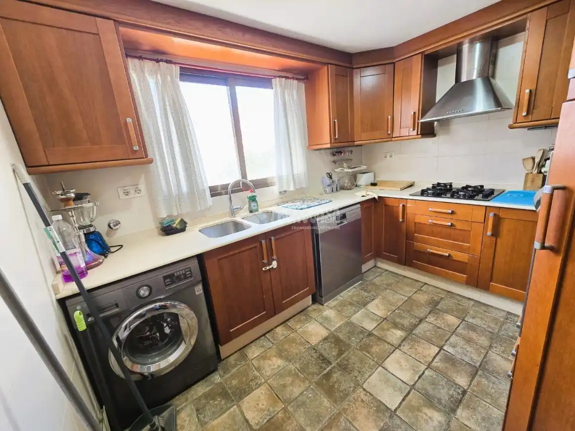 Cocina de Piso en venta en Valencia con Aire acondicionado y Balcón