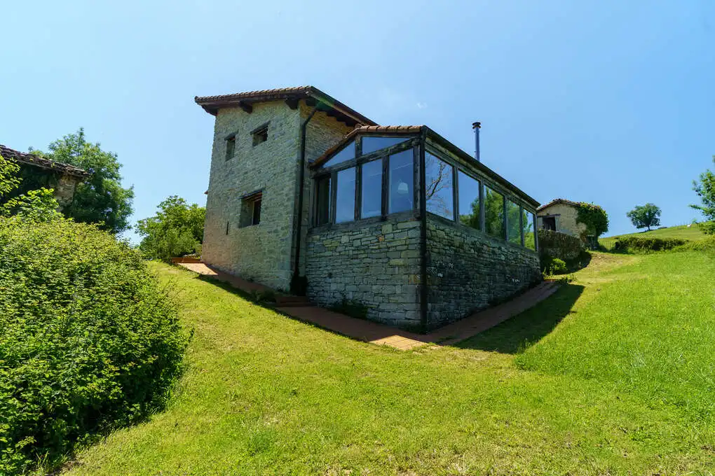 Vista exterior de Casa o chalet en venta en Ayala / Aiara con Aire acondicionado, Calefacción y Jardín privado