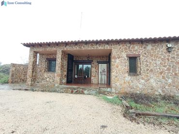 House for sale in Robledo