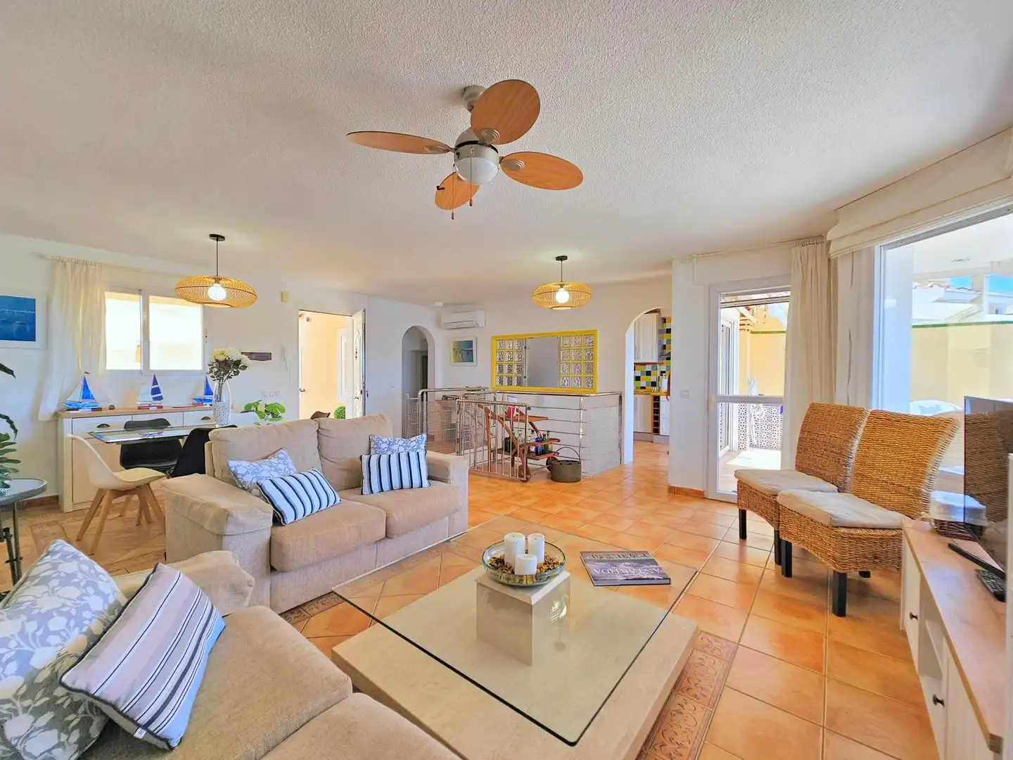 Living room of Detached homes for rent in La Manga del Mar Menor  with Air Conditioner, Heating and Terrace