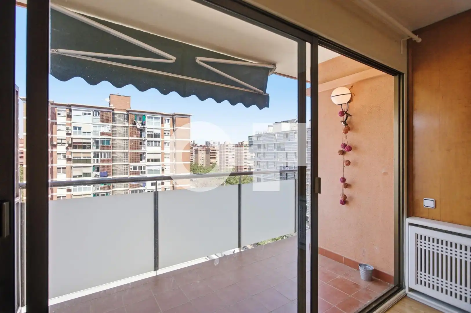 Terraza de Piso en venta en Barcelona con Aire acondicionado, Calefacción y Alarma