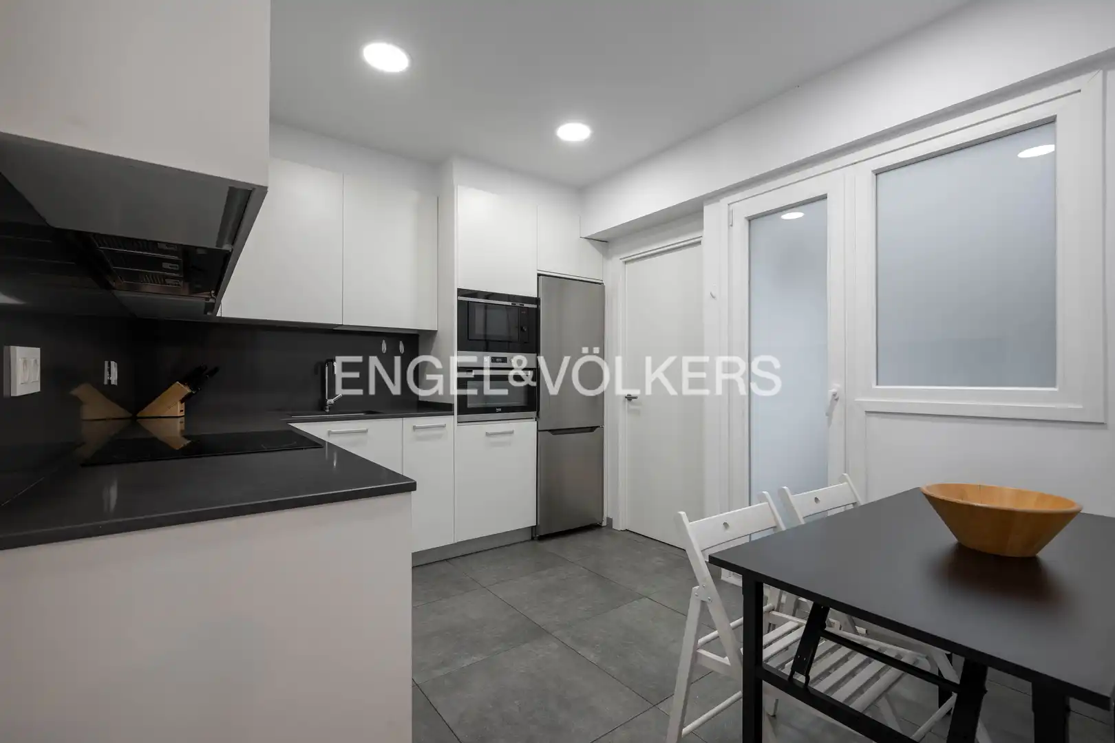 Cocina de Piso en venta en Donostia - San Sebastián  con Calefacción, Parquet y Trastero