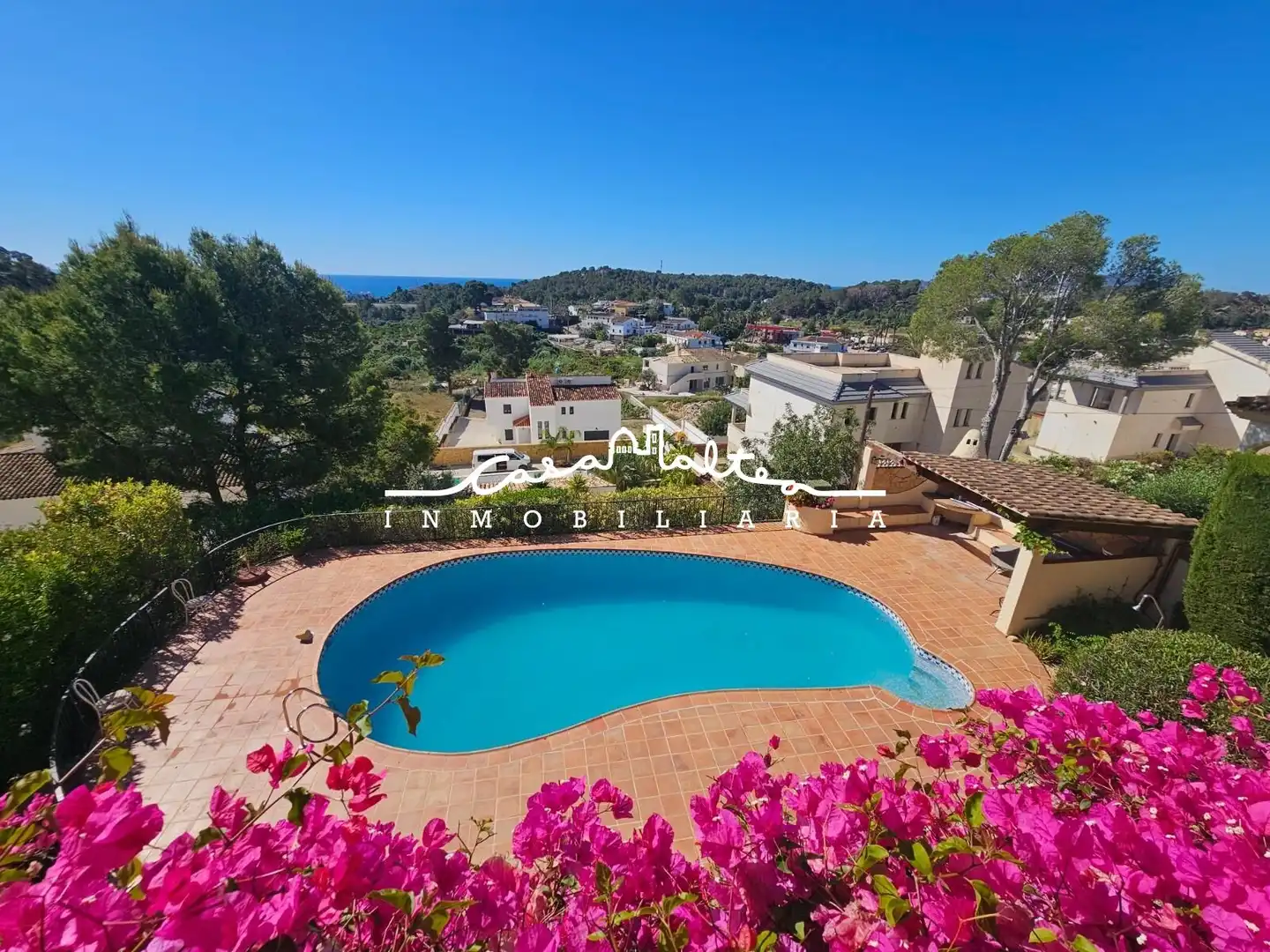 Vista exterior de Casa o chalet en venta en Altea con Aire acondicionado, Jardín privado y Terraza