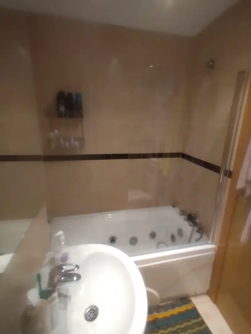 Bany de Apartament de lloguer en Cabanes amb Aire condicionat, Calefacció i Terrassa