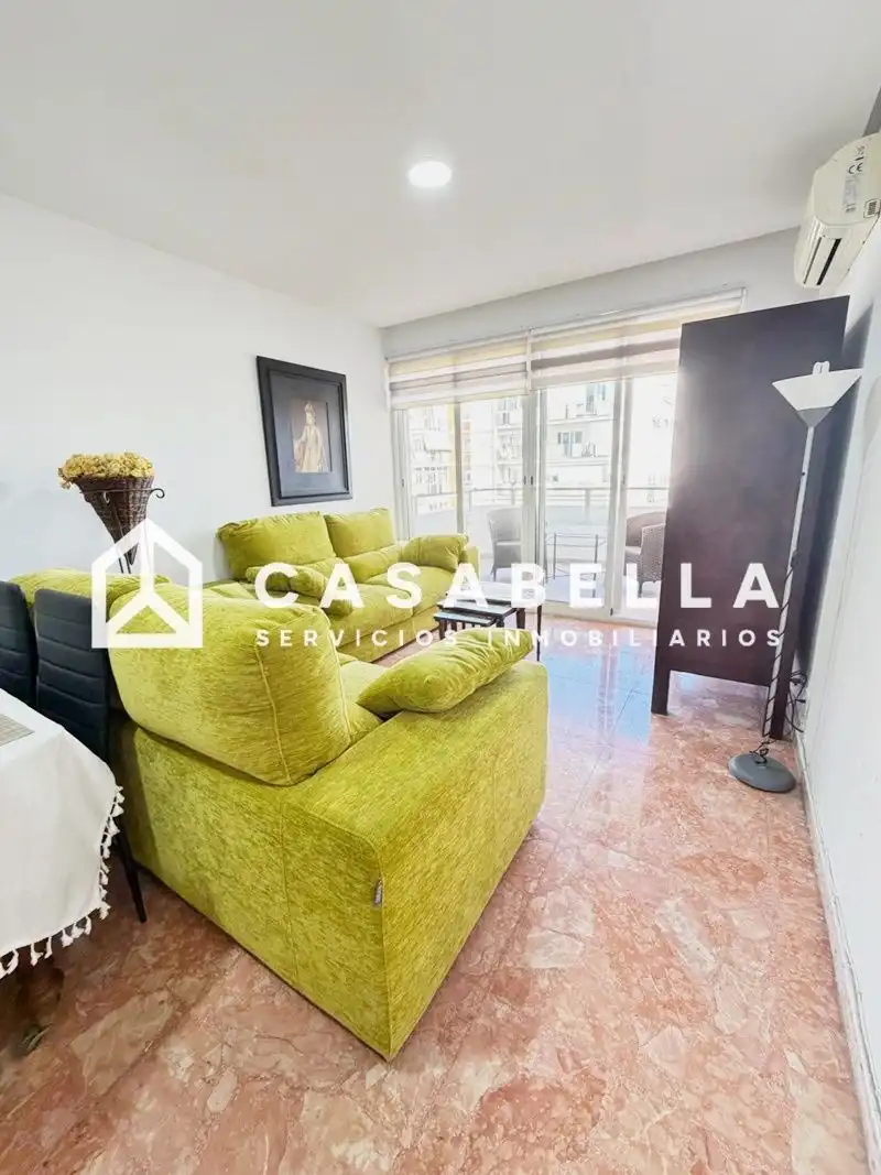 Wohnzimmer von Wohnung zur Miete in Valencia mit Klimaanlage, Heizung und Terrasse