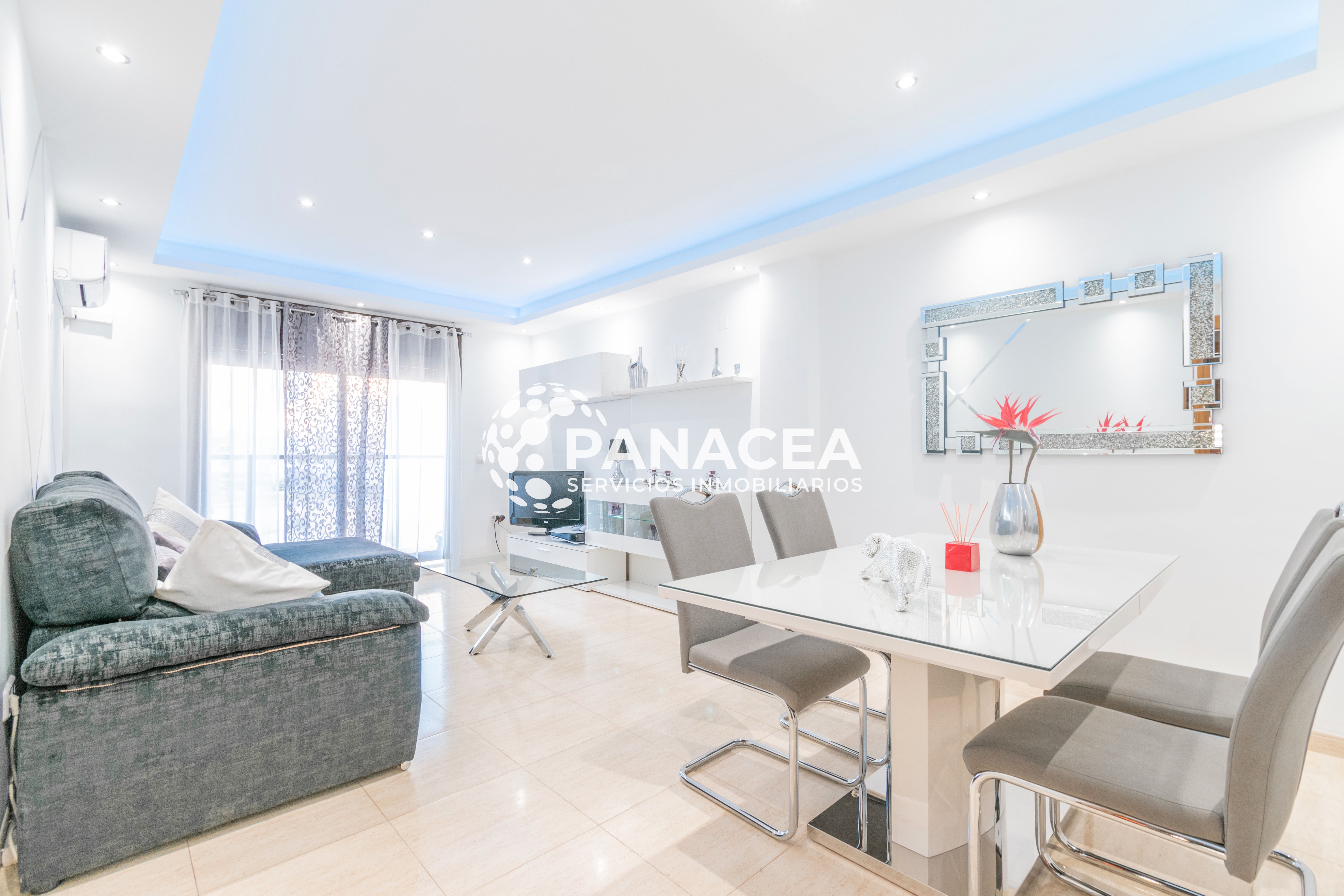 Flat for sale in El Parador de las Hortichuelas