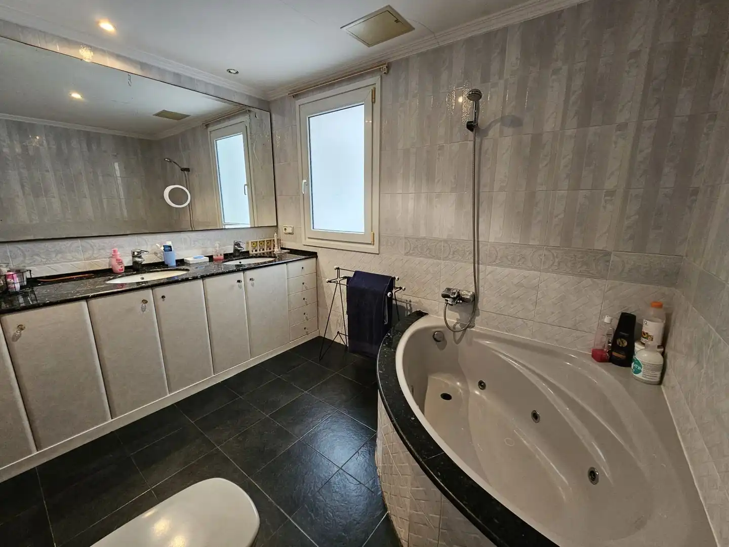 Baño de Casa adosada en venta en Cambrils con Aire acondicionado, Terraza y Amueblado