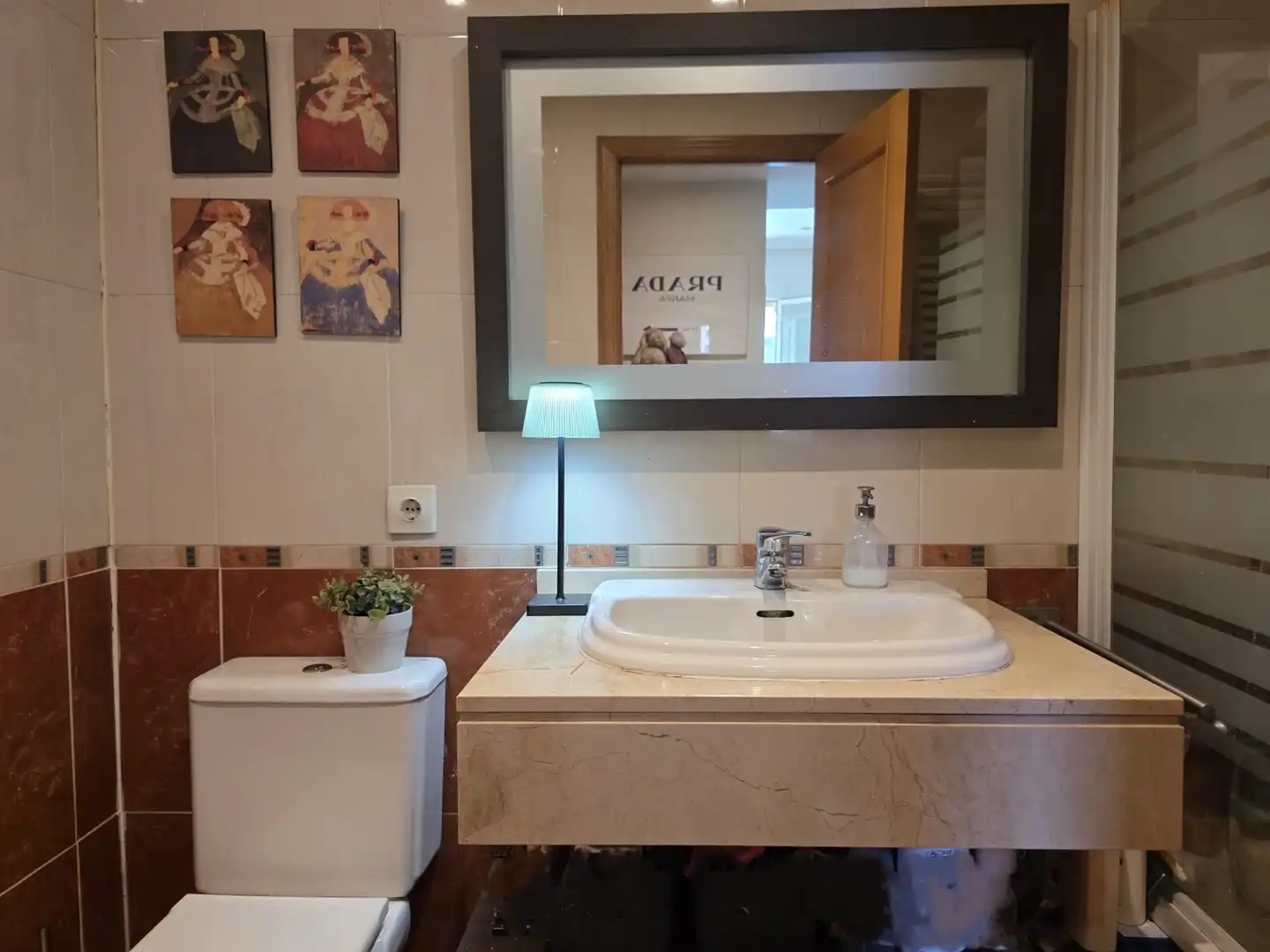 Baño de Piso en venta en Valencia con Aire acondicionado, Calefacción y Terraza