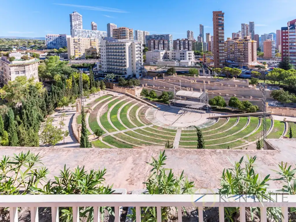 Flat with pool for sale in Avenida Aiguera, imagen 22