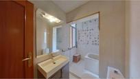 Bathroom of Flat for sale in  Barcelona Capital