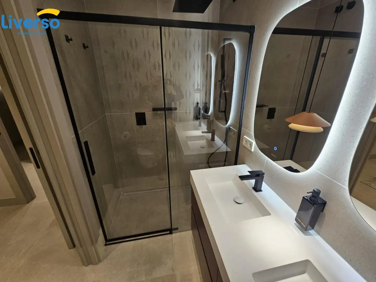 Bathroom of Flat for rent in Burgos  with Heating, Storage room and Furnished