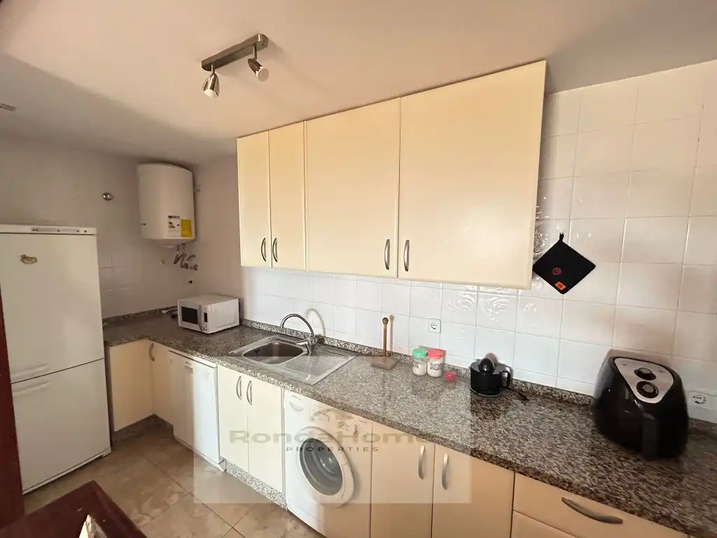 Cocina de Piso de alquiler en Manilva con Terraza