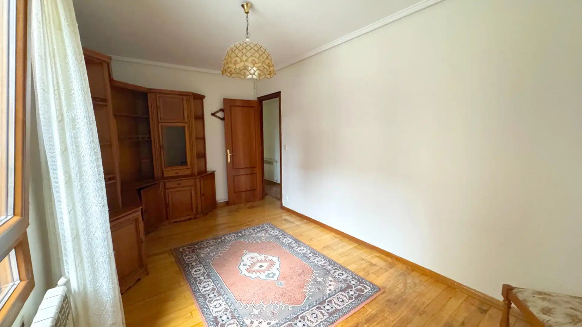 Sala d'estar de Pis en venda en Camargo amb Calefacció i Balcó