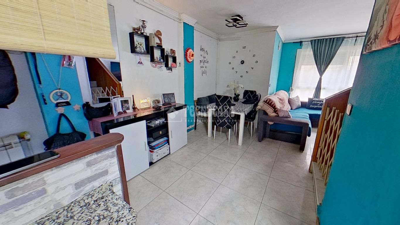 Sala d'estar de Pis en venda en Sallent amb Calefacció i Balcó