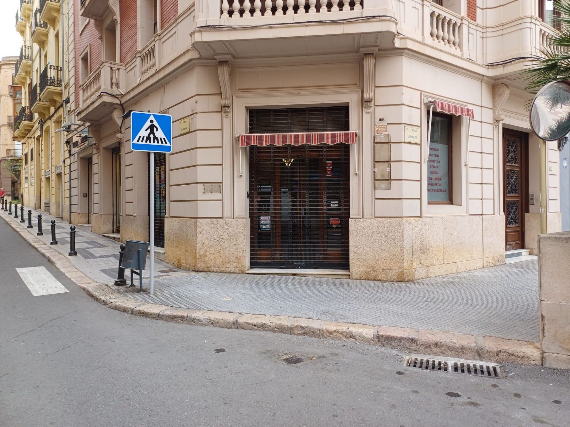 Local de lloguer en Tortosa amb Aire condicionat