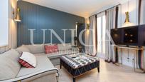 Bedroom of Flat for sale in  Madrid Capital  with Air Conditioner