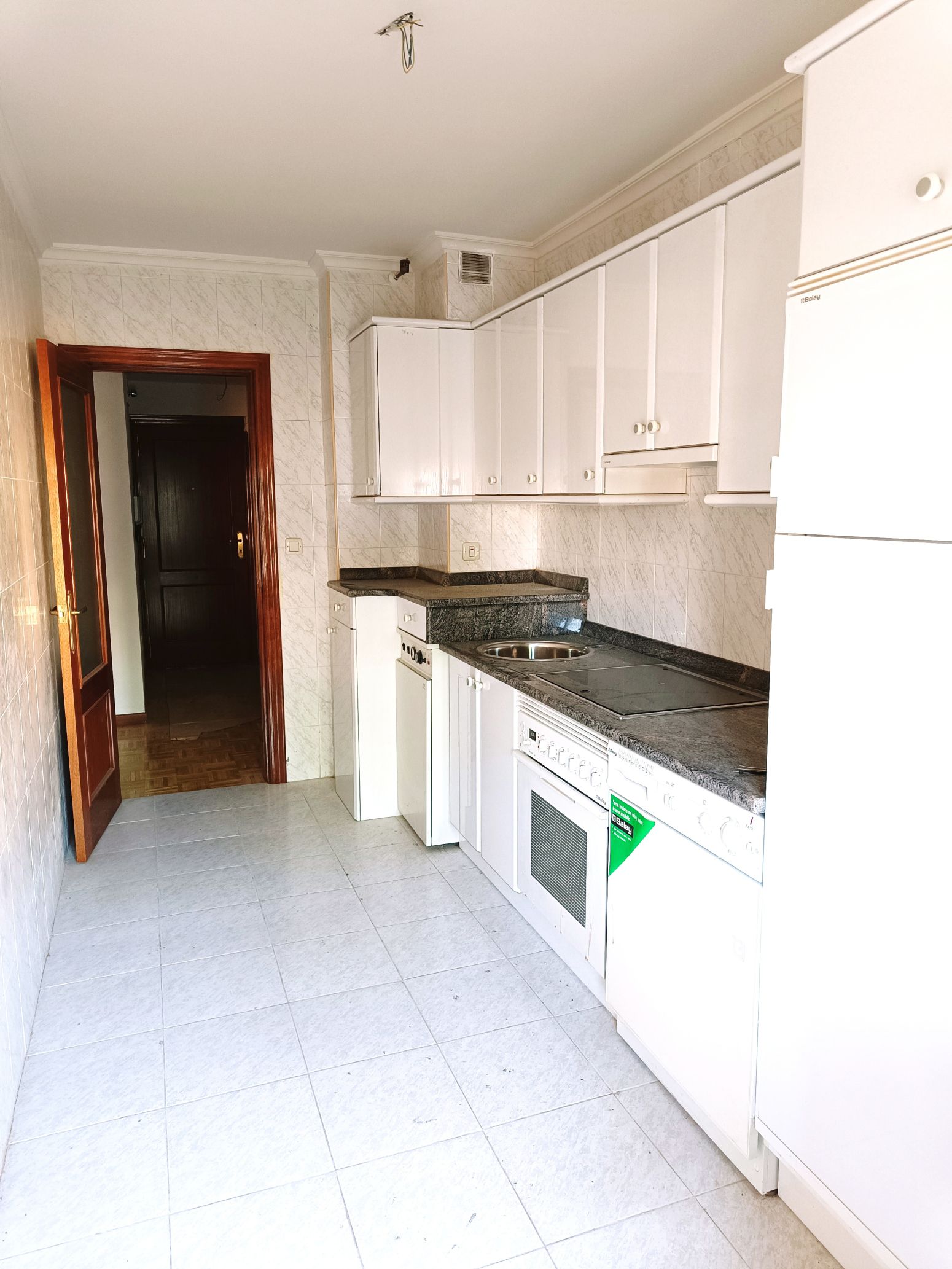 Kitchen of Flat for sale in Salinas de Pisuerga  with Heating, Parquet flooring and Storage room