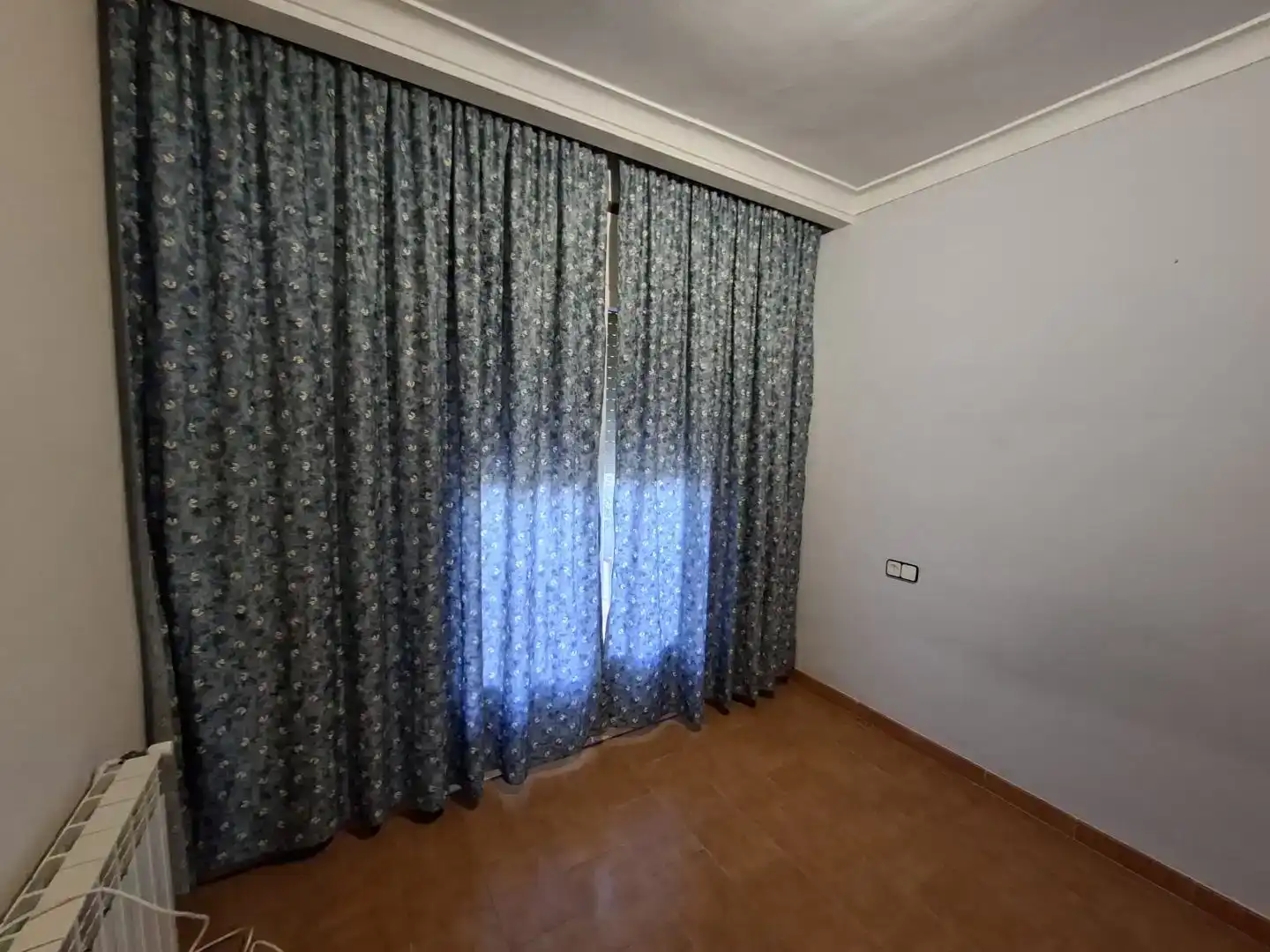 Dormitori de Casa adosada en venda en Vilafant amb Aire condicionat i Balcó