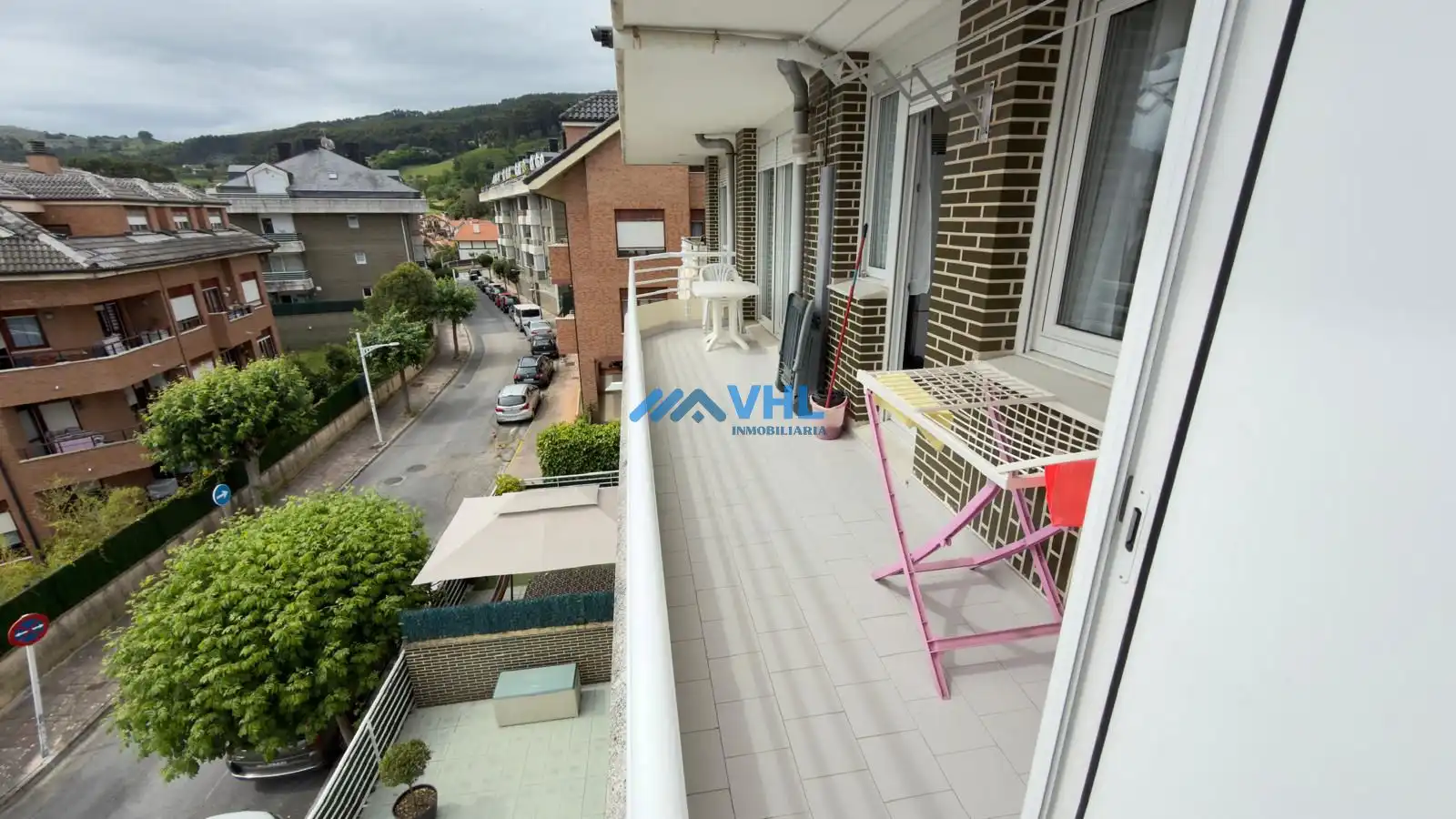 Terraza de Piso de alquiler en Castro-Urdiales con Calefacción, Terraza y Amueblado