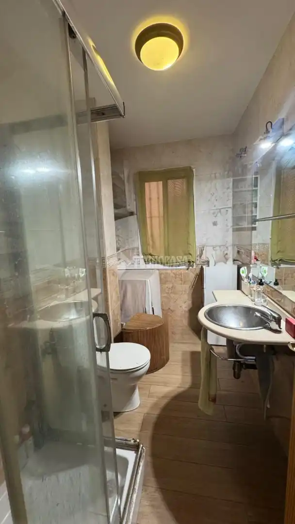 Baño de Piso en venta en Cártama con Aire acondicionado, Amueblado y Piscina comunitaria