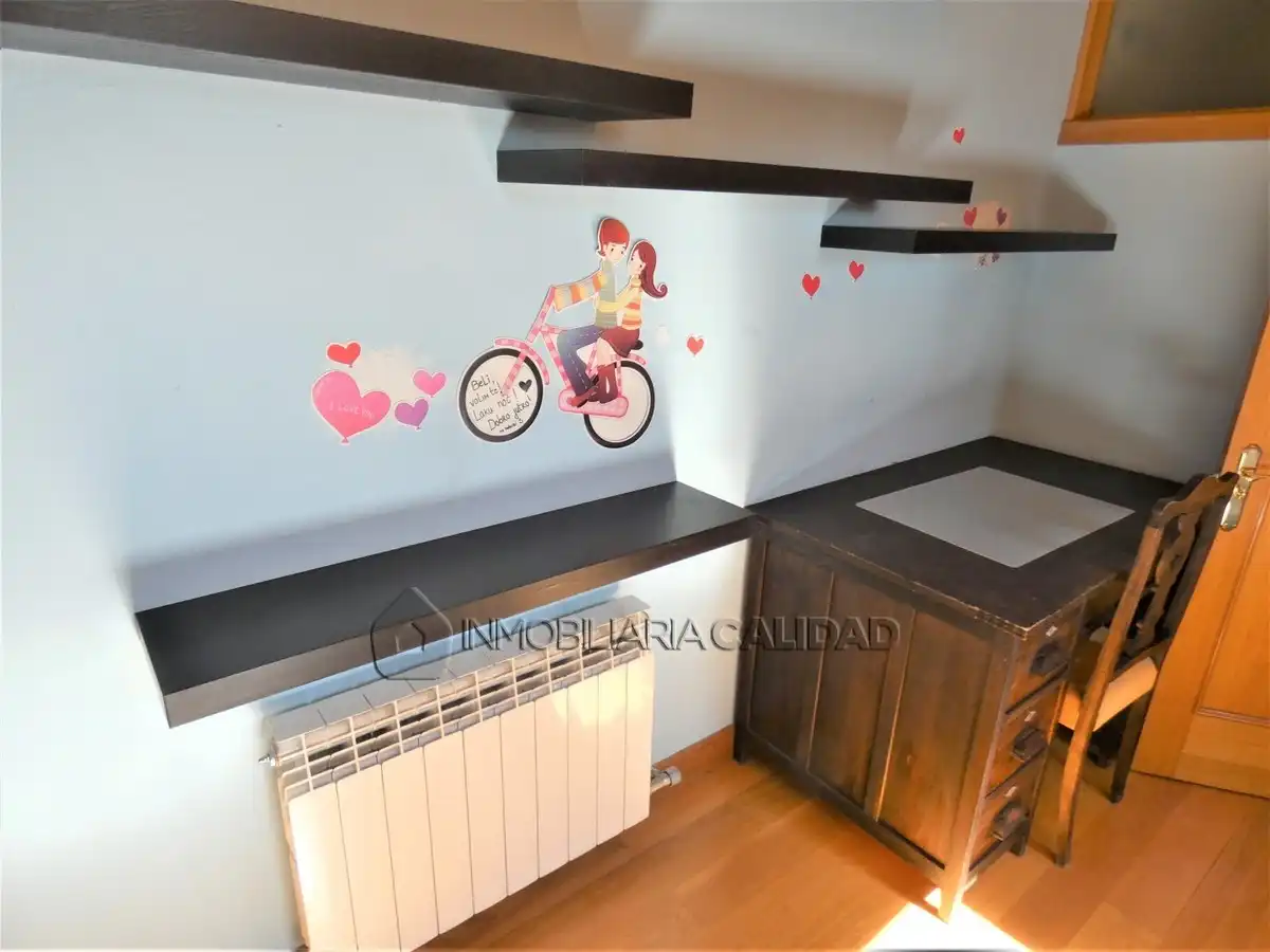 Kitchen of Flat for rent in Burgos  with Heating, Terrace and Furnished