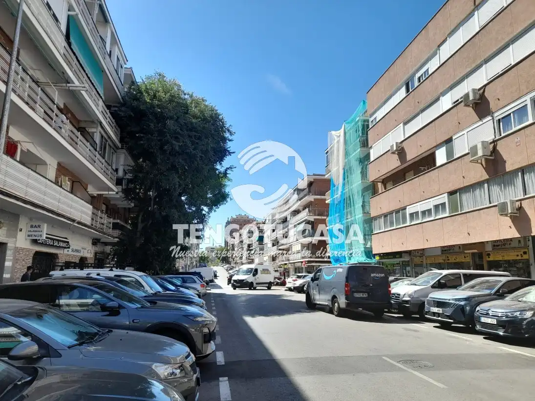 Vista exterior de Pis de lloguer en Madrid amb Calefacció i Moblat
