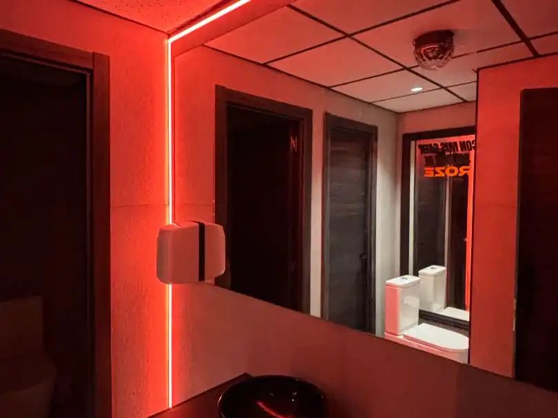 Baño de Local en traspaso en Zaragoza con Aire acondicionado, Calefacción y Amueblado