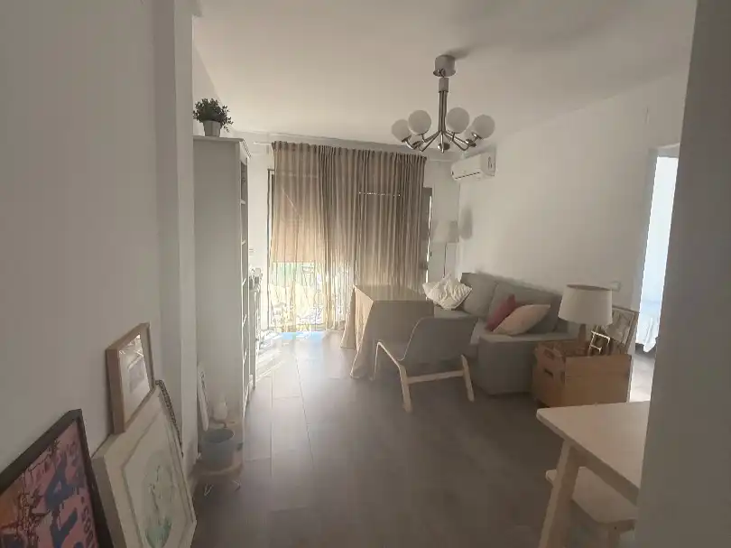 Sala de estar de Piso en venta en Castilleja de la Cuesta, Sevilla