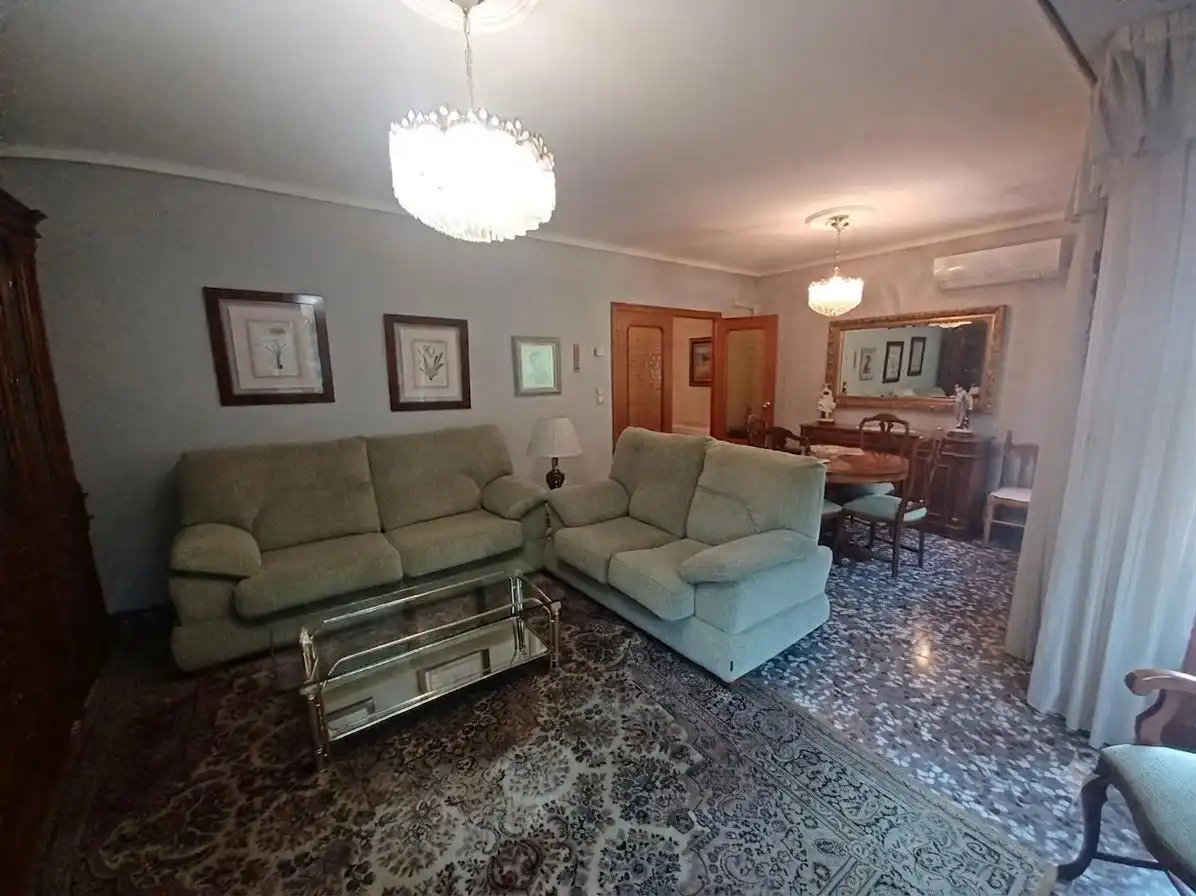 Sala de estar de Piso en venta en La Roda con Aire acondicionado, Calefacción y Amueblado