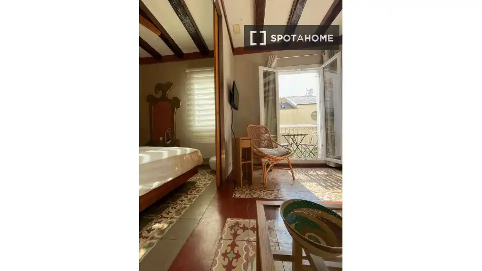 Room in La Barceloneta