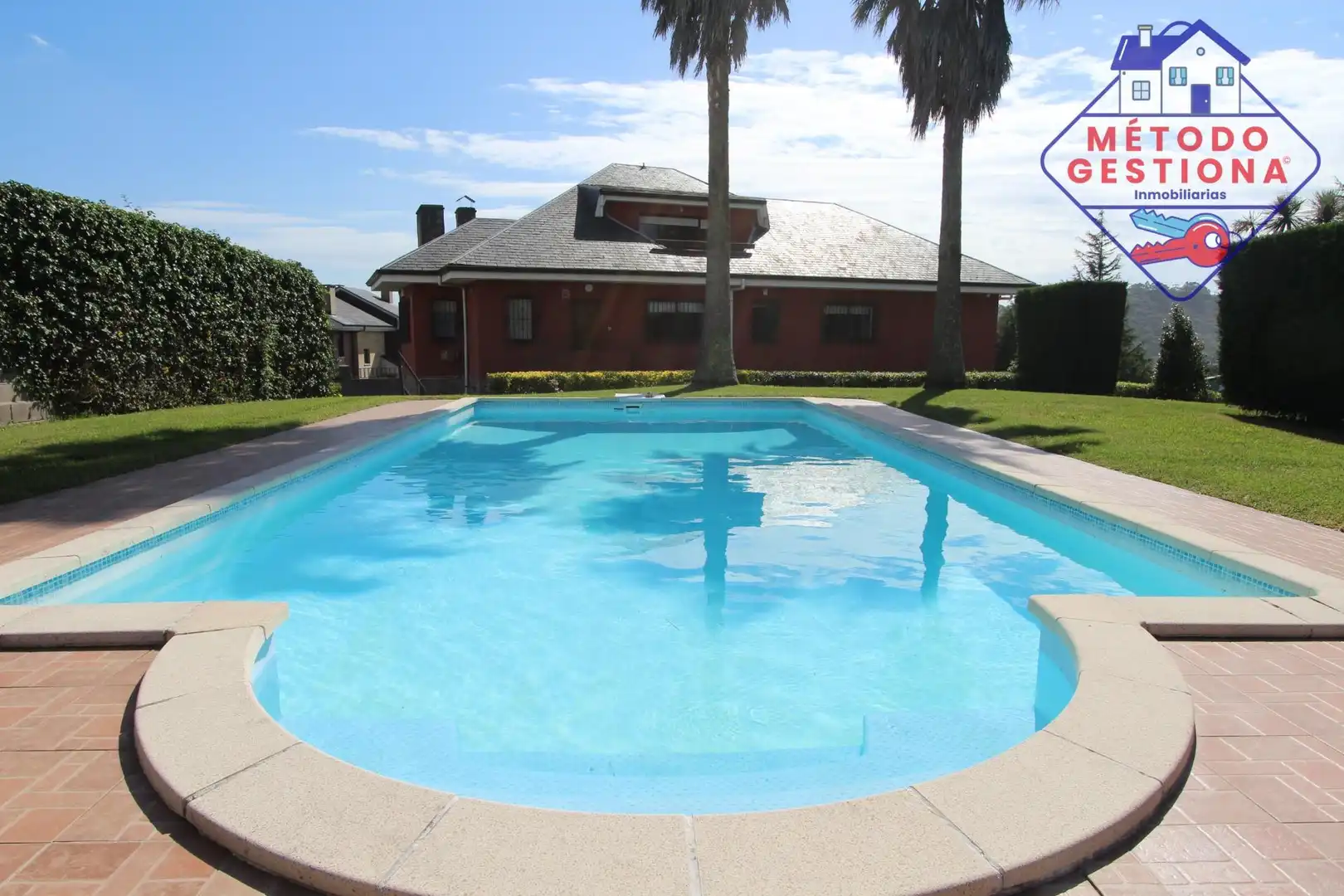 Piscina de Casa o chalet en venta en Camargo con Jardín privado y Piscina