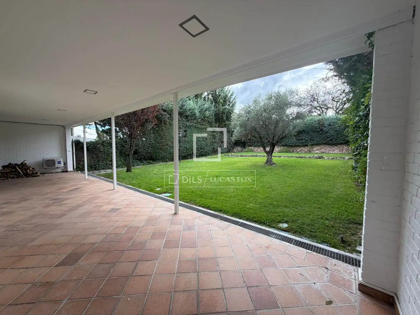 Jardí de Casa o xalet de lloguer en La Moraleja amb Aire condicionat, Calefacció i Jardí privat