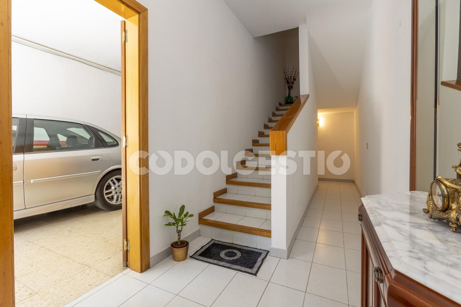 House or chalet for sale in Manlleu  with Terrace and Balcony