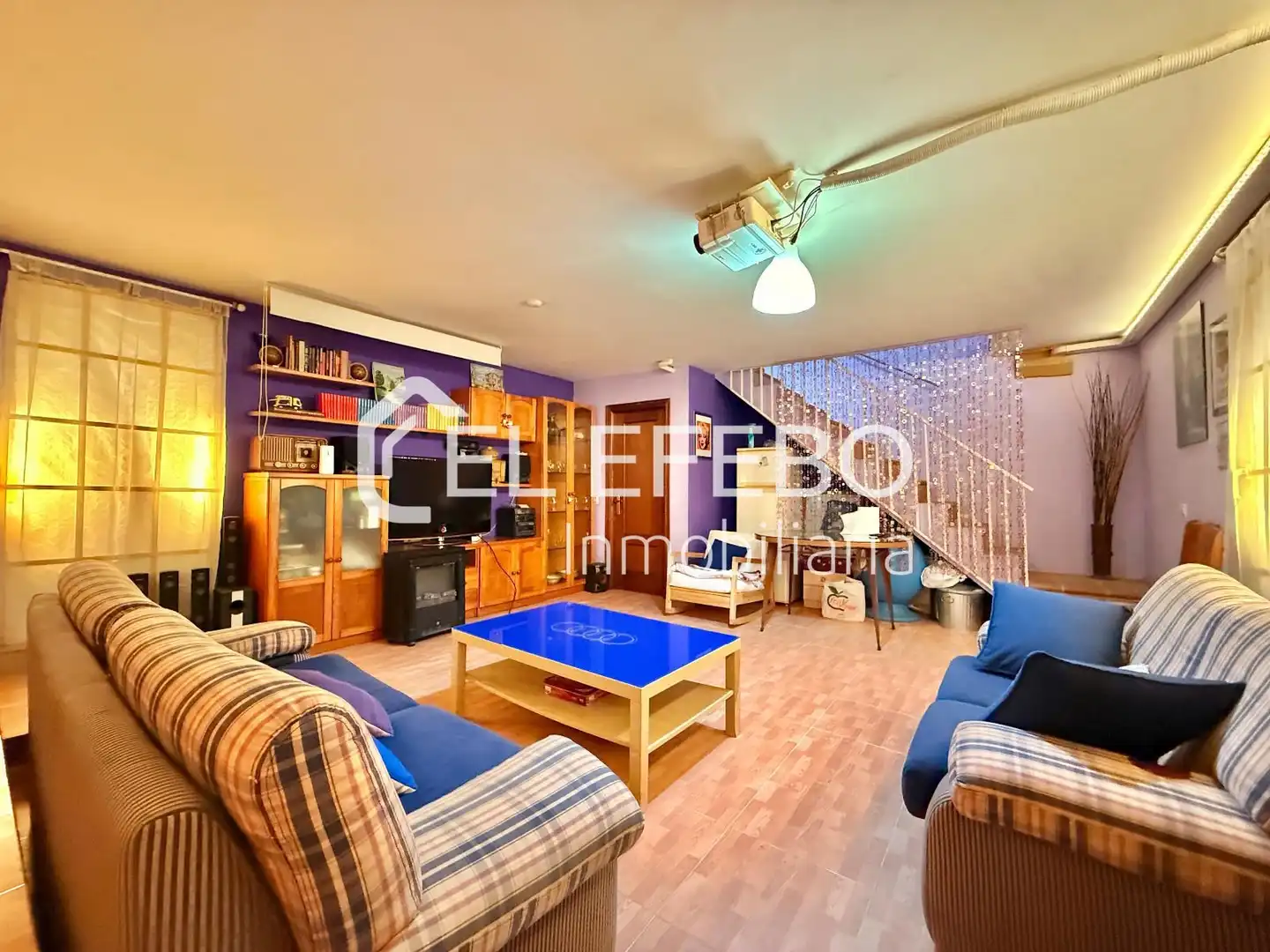 Casa adosada en venta en Antequera con Aire acondicionado, Calefacción y Parquet