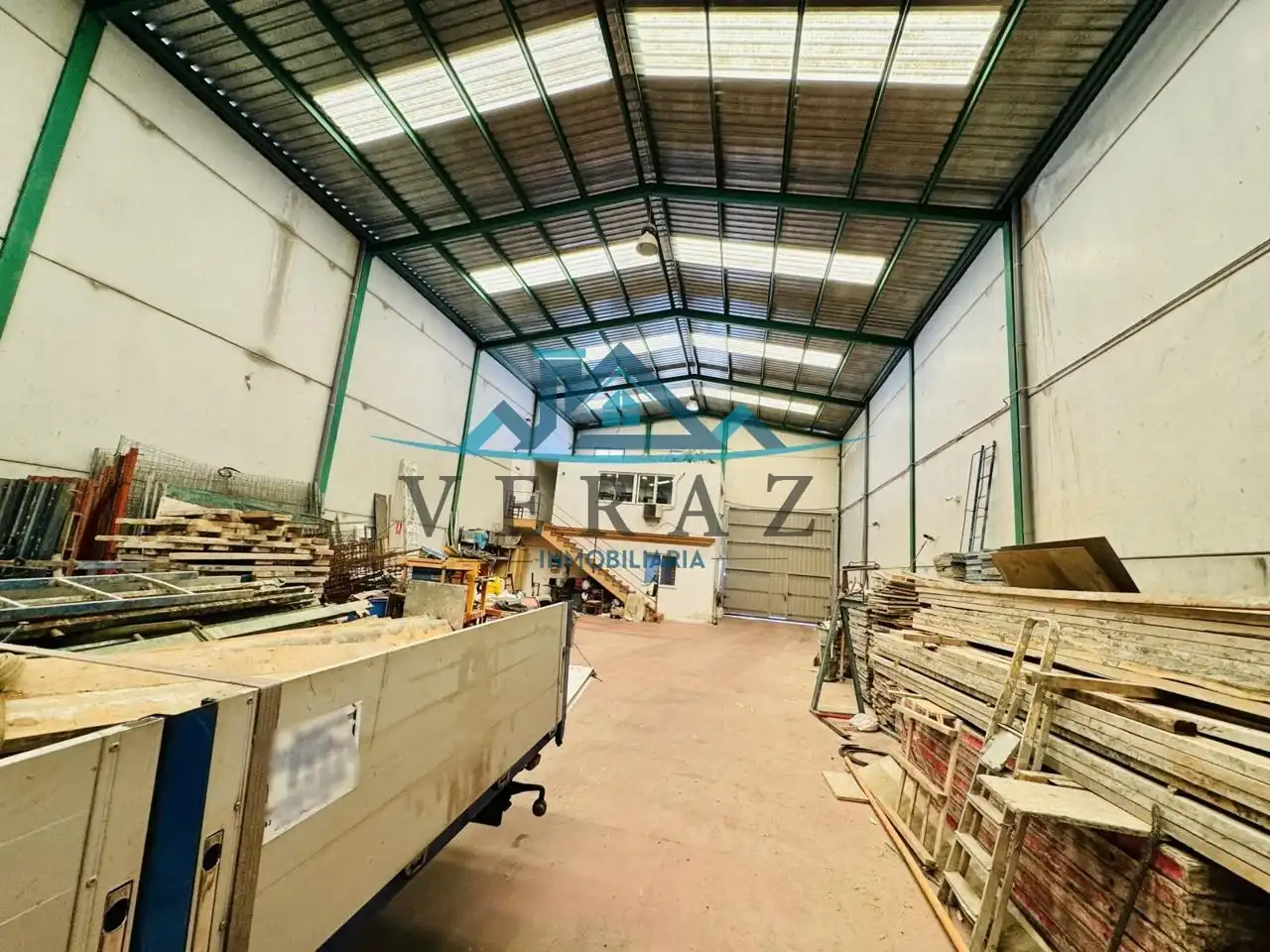 Industrial buildings for sale in Pepino