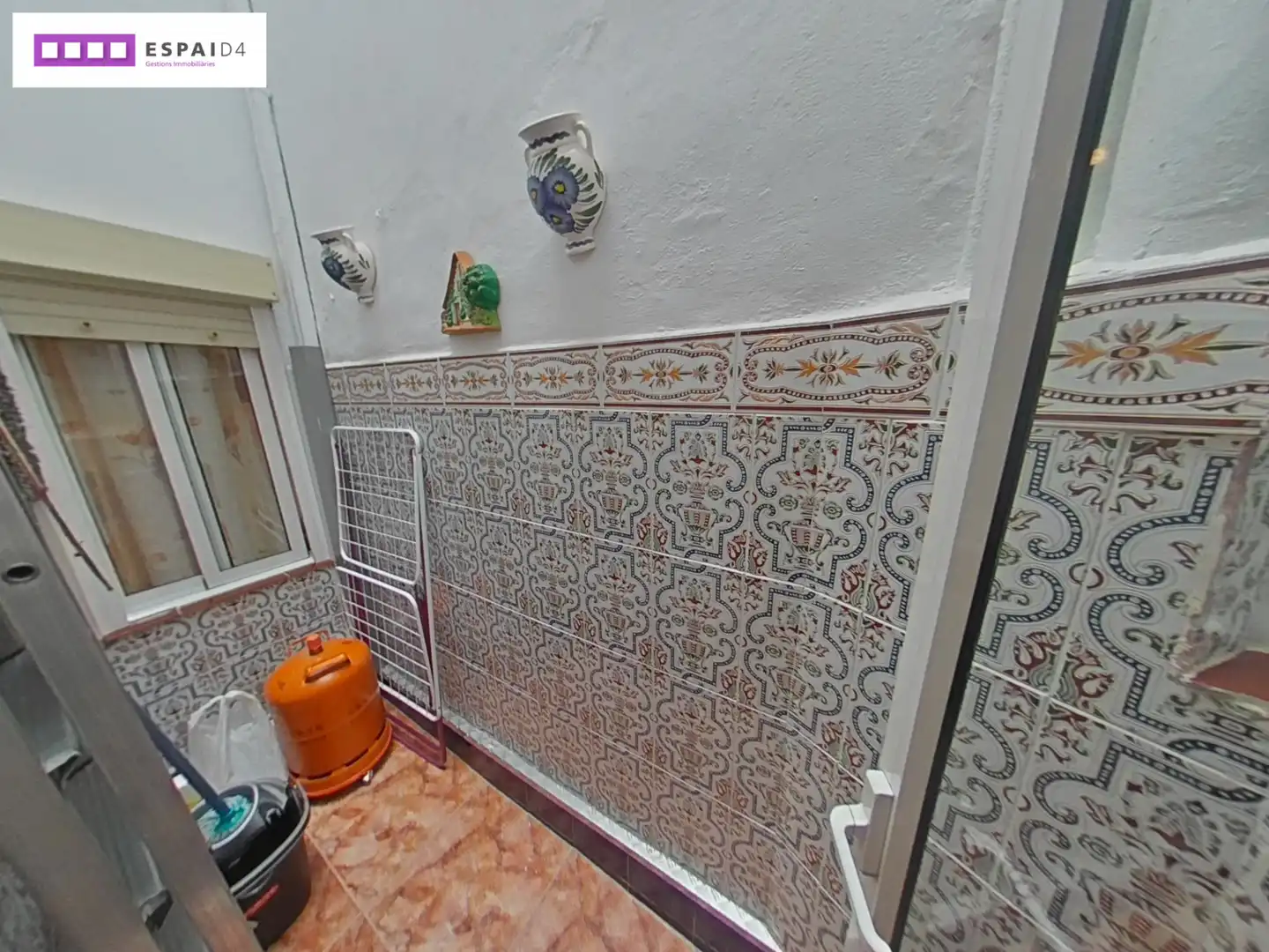 Bathroom of Houses for sale in Ripollet  with Heating, Terrace and Storage room