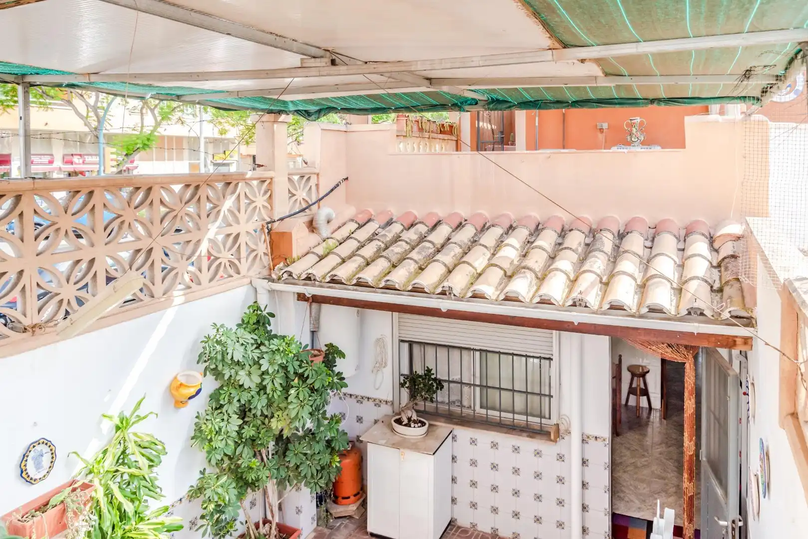 Casa adosada en venda a Els Hostalets
