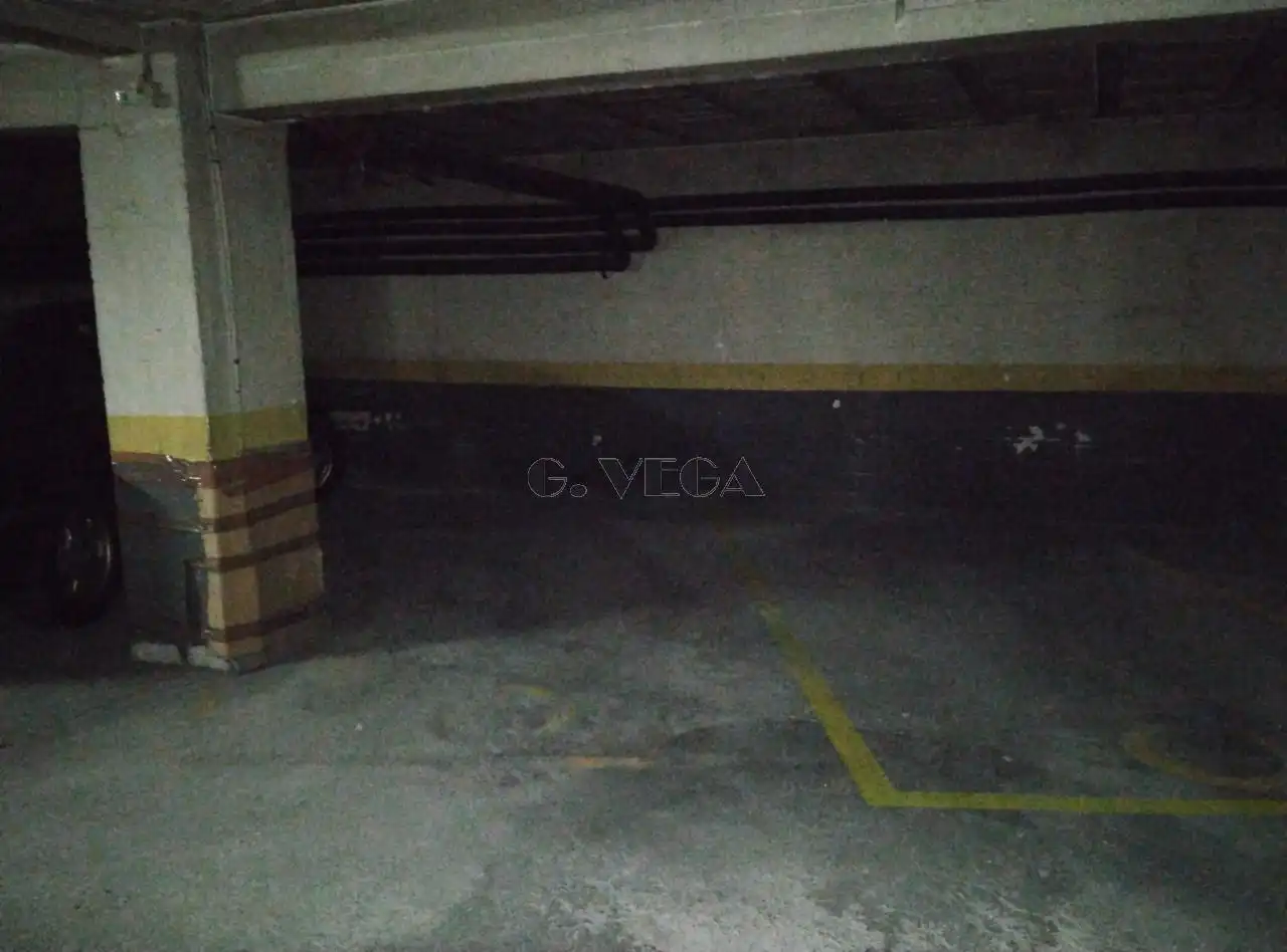 Aparcament de Garatge en venda en Vigo 