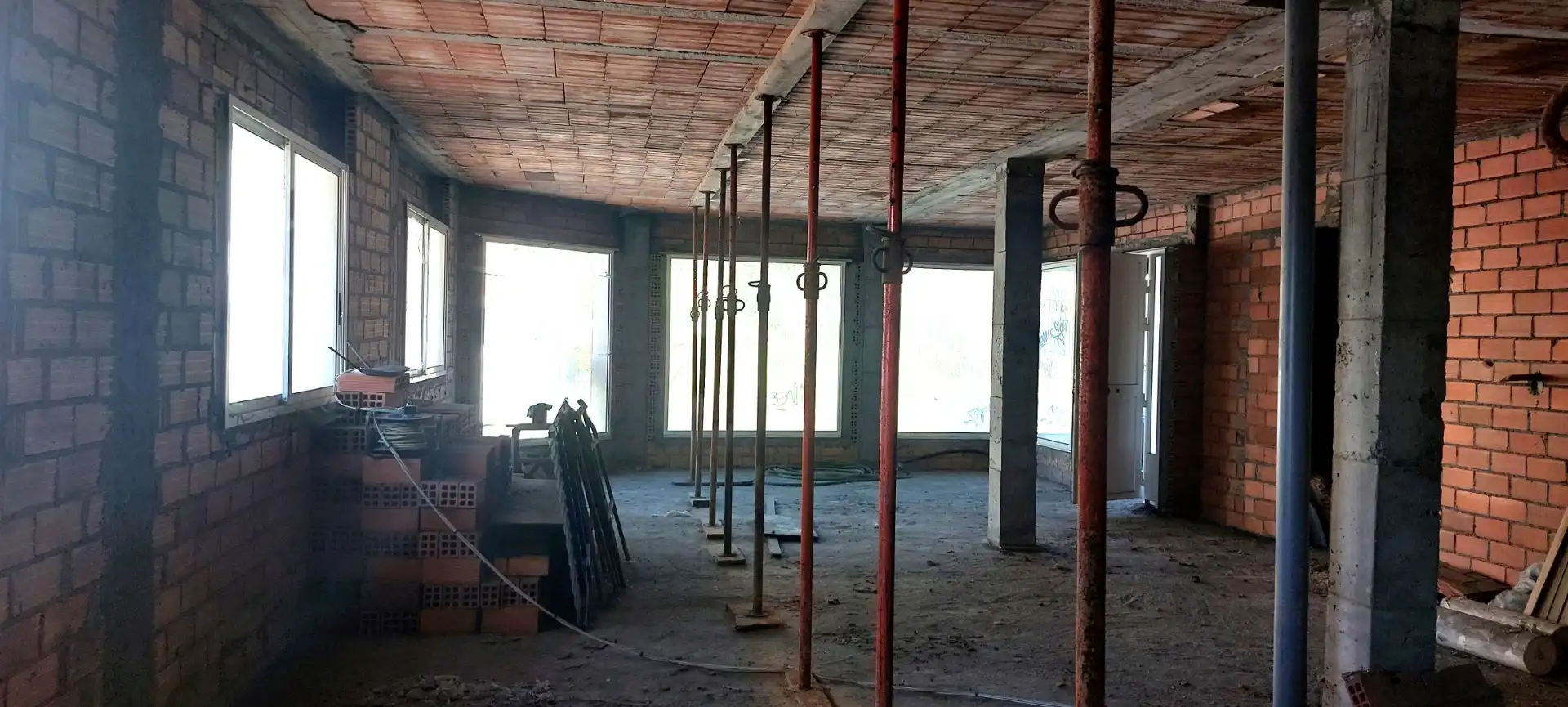 Edificio en venta en O Grove  