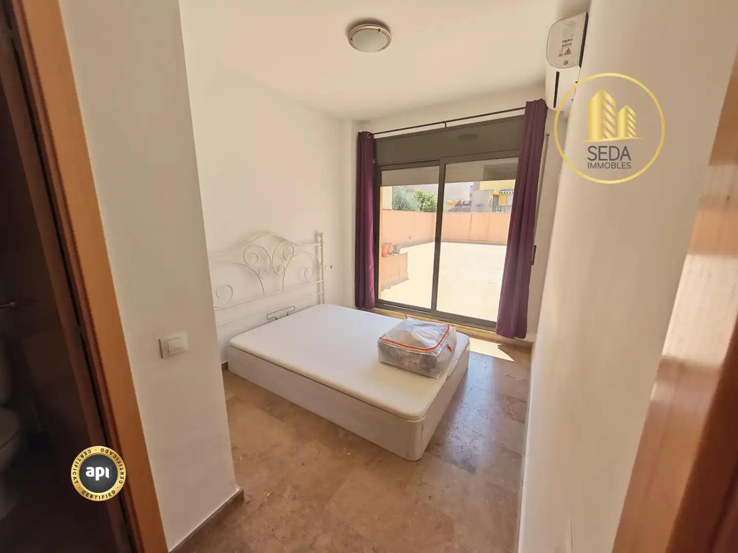 Schlafzimmer von Erdgeschoss zum Verkauf in Terrassa mit Klimaanlage, Heizung und Terrasse