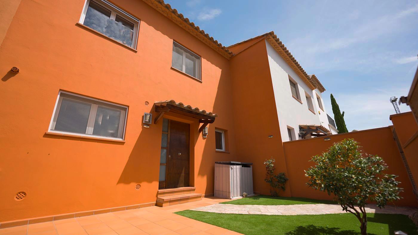 Vista exterior de Casa o xalet en venda en Palafrugell amb Aire condicionat, Calefacció i Terrassa
