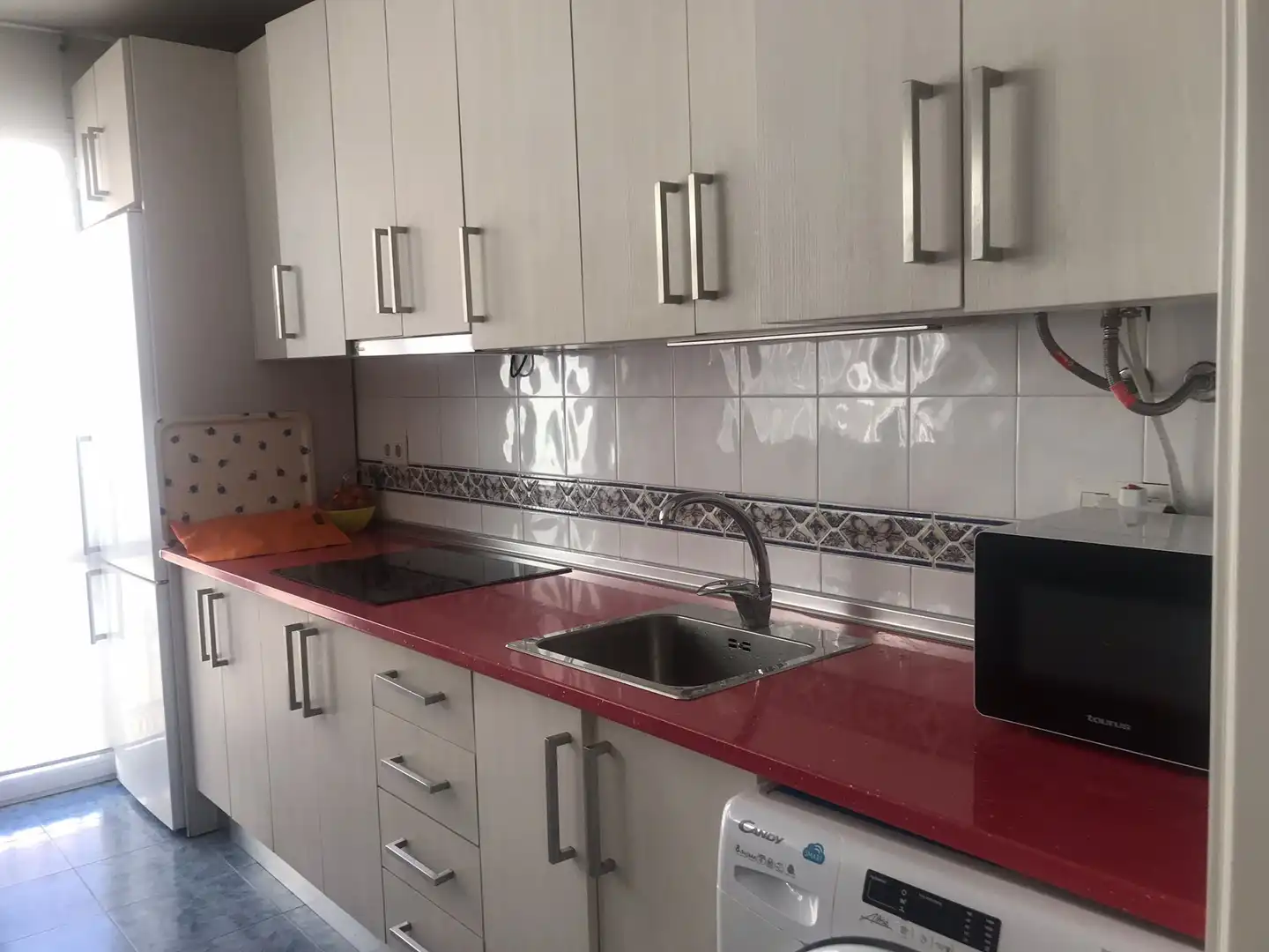 Cuina de Pis de lloguer en Málaga amb Aire condicionat, Moblat i Rentadora