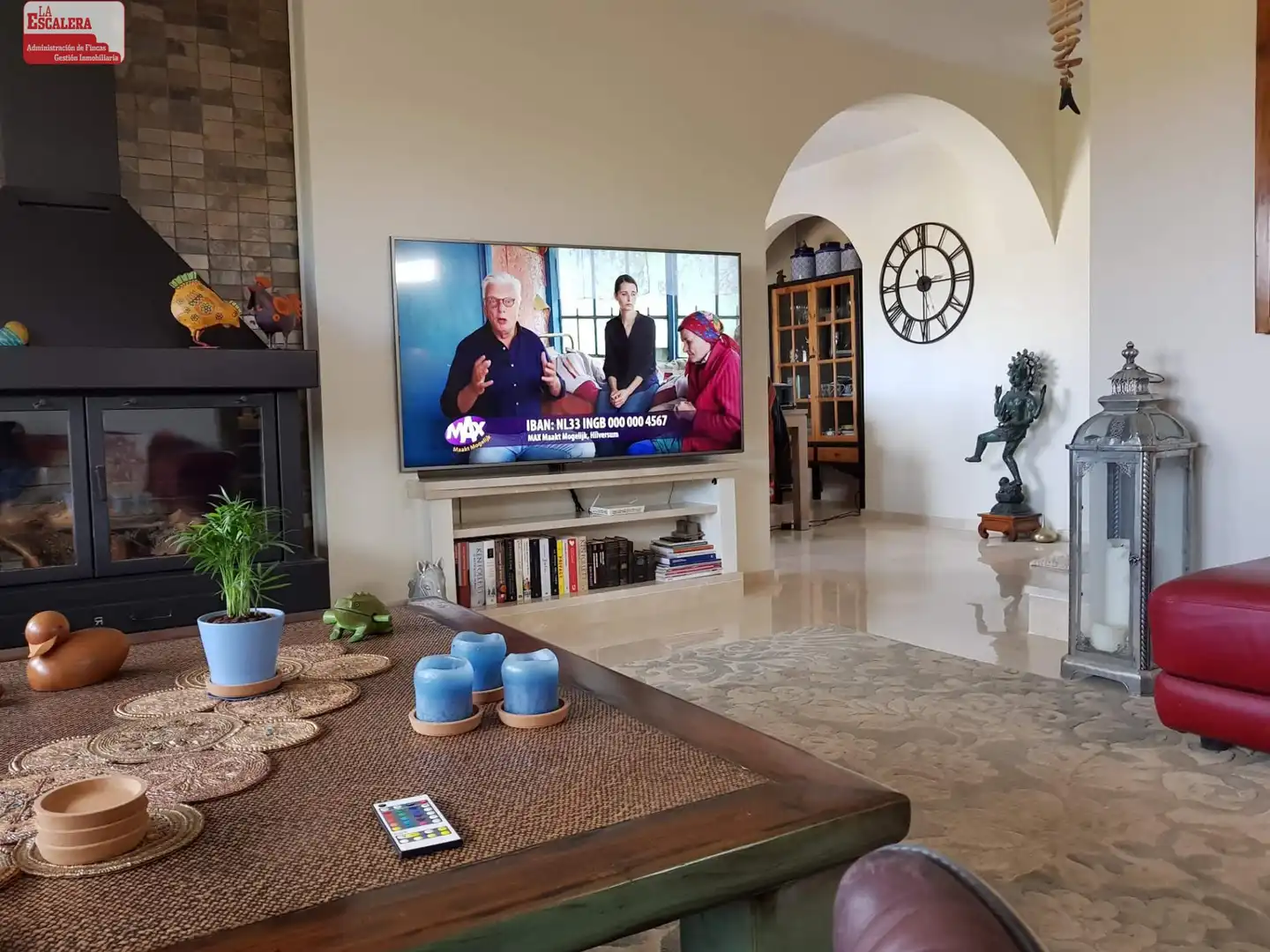 Sala de estar de Casa o chalet en venta en Castalla con Aire acondicionado, Calefacción y Jardín privado