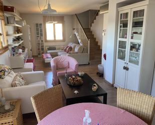 Living room of Flat for sale in Alcañiz  with Air Conditioner, Swimming Pool and Balcony