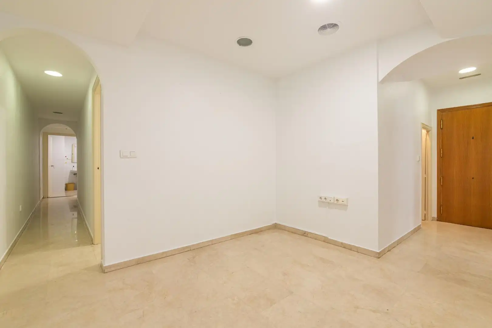 Oficina de alquiler en Elche / Elx